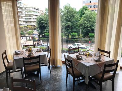 اُسینیز هتل