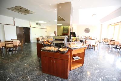 اُسینیز هتل