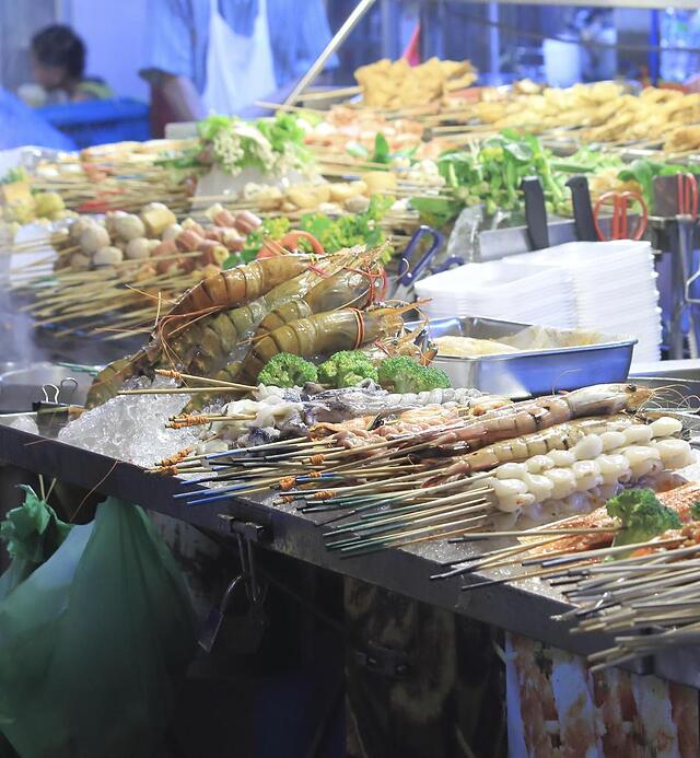 اُیو 561 مز بوکیت بینتانگ هتل