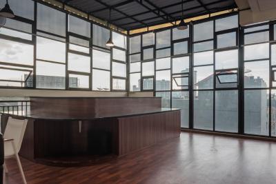 ردورز پلاس نیر سمانگی