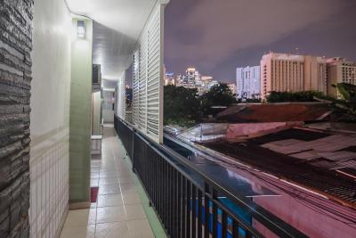 ردورز پلاس نیر سمانگی