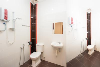 اُیو 582 هتل والک این