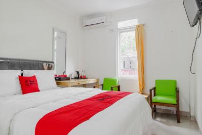 ردورز پلاس نیر وپن وتران جاکارتا