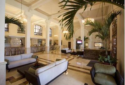 هتل کاریب بای فاراندا