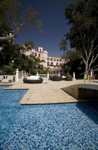 هتل کاریب بای فاراندا