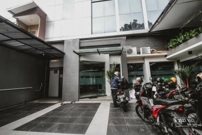 ردورز نیر کبن جروک جاکارتا