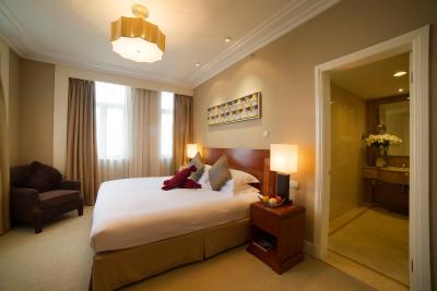 برادوی مانشنز