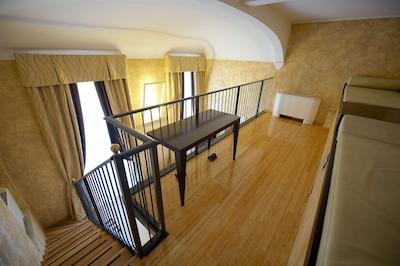 بست وسترن کریستال پالاس هتل