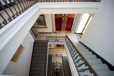 بست وسترن کریستال پالاس هتل