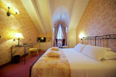 بست وسترن کریستال پالاس هتل