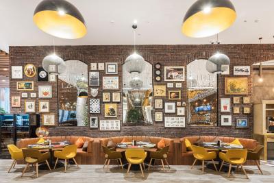 رادیسون بلو الیمپیسکی هتل