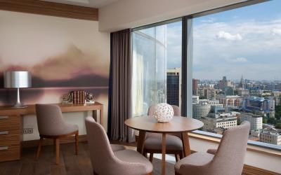 رادیسون بلو الیمپیسکی هتل