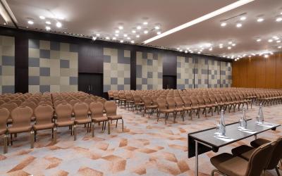 رادیسون بلو الیمپیسکی هتل