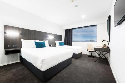 د سبل کانبرا سیویک