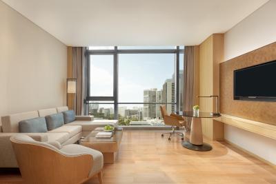 کورتیارد بای ماریت شنزهن ب