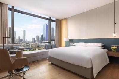 کورتیارد بای ماریت شنزهن ب