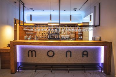 مناستری بوتیک هتل