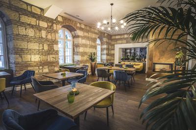 مناستری بوتیک هتل