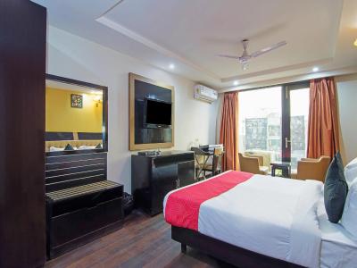 ادیشن او 30029 هتل بلو مون