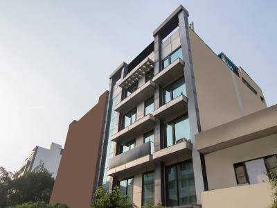 ادیشن او 30029 هتل بلو مون