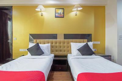 ادیشن او 30029 هتل بلو مون