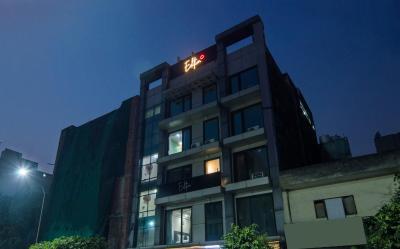 ادیشن او 30029 هتل بلو مون