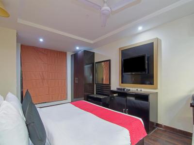 ادیشن او 30029 هتل بلو مون