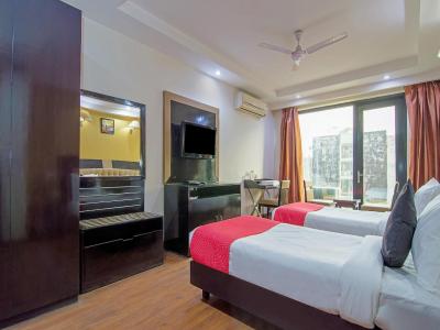 ادیشن او 30029 هتل بلو مون