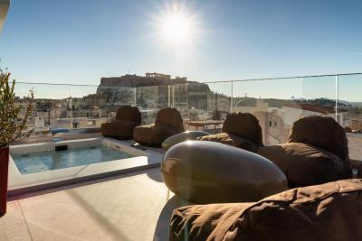 الیا ارمو آتن هتل