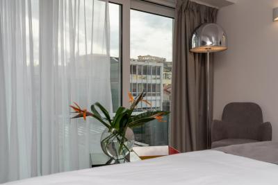 الیا ارمو آتن هتل