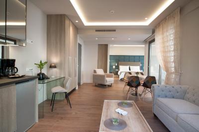 آتن پلاتینوم رومز اند سوئیتس