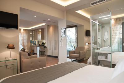 آتن پلاتینوم رومز اند سوئیتس