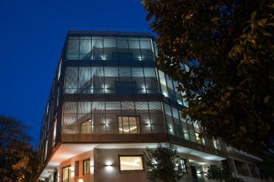 آتن پلاتینوم رومز اند سوئیتس