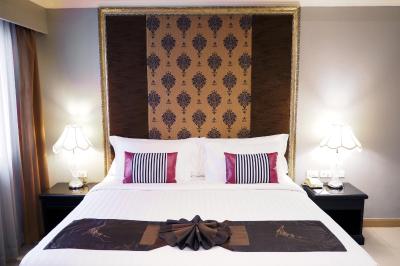 فوراما اکسکلوسیو سوخومویت