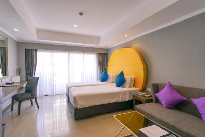 فوراما اکسکلوسیو سوخومویت