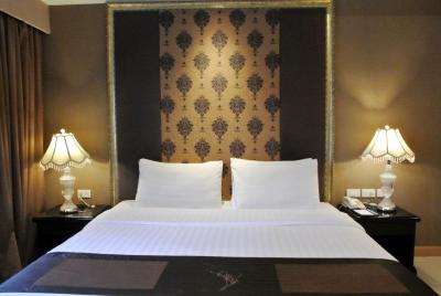 فوراما اکسکلوسیو سوخومویت