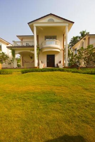 اسپان سوئیتز اند ویلاز