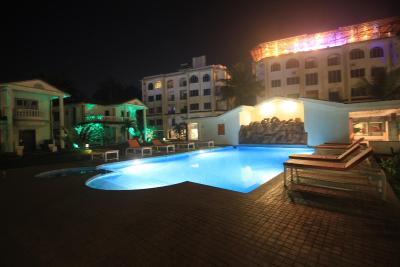 اسپان سوئیتز اند ویلاز