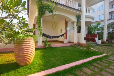 اسپان سوئیتز اند ویلاز