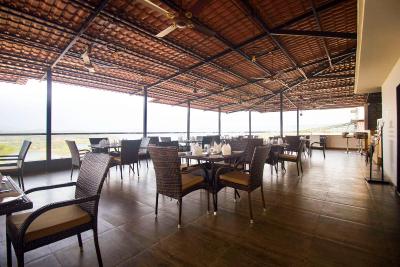 اسپان سوئیتز اند ویلاز