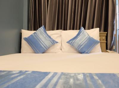 اورانا بوتیک