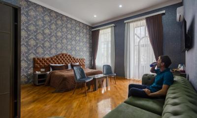 دنیز این سیتی هتل