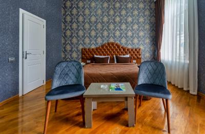 دنیز این سیتی هتل