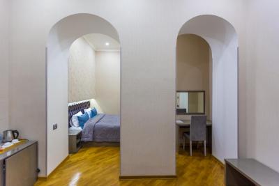 دنیز این سیتی هتل