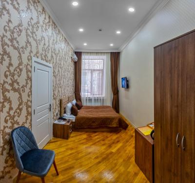 دنیز این سیتی هتل