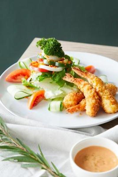 د کوارتر لادپراو بای یو اچ جی