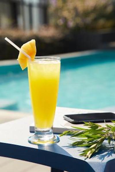 د کوارتر لادپراو بای یو اچ جی