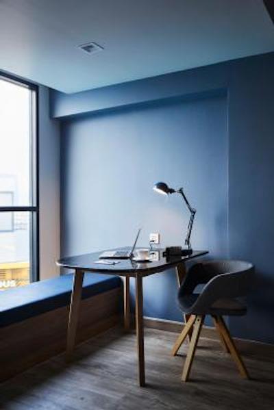 د کوارتر لادپراو بای یو اچ جی