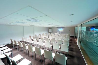 هتل کمپانیل کاسابلانکا سنتر ویل