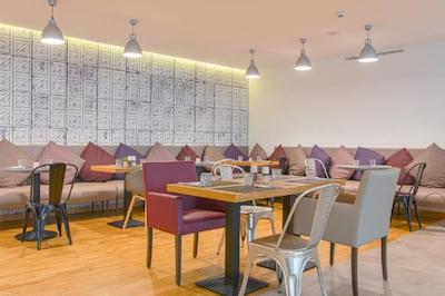 هتل کمپانیل کاسابلانکا سنتر ویل